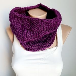 New Handmade Cowl Neck Scarf